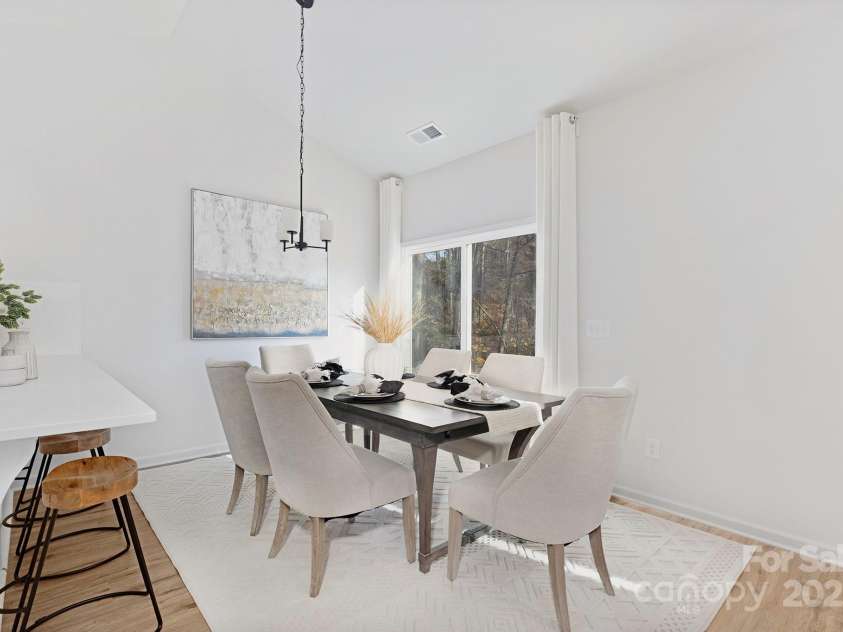 200 Horseman Drive, Gastonia, NC 28056.  MLS# CAR4285484, YatesRealty ID 28658. Representation