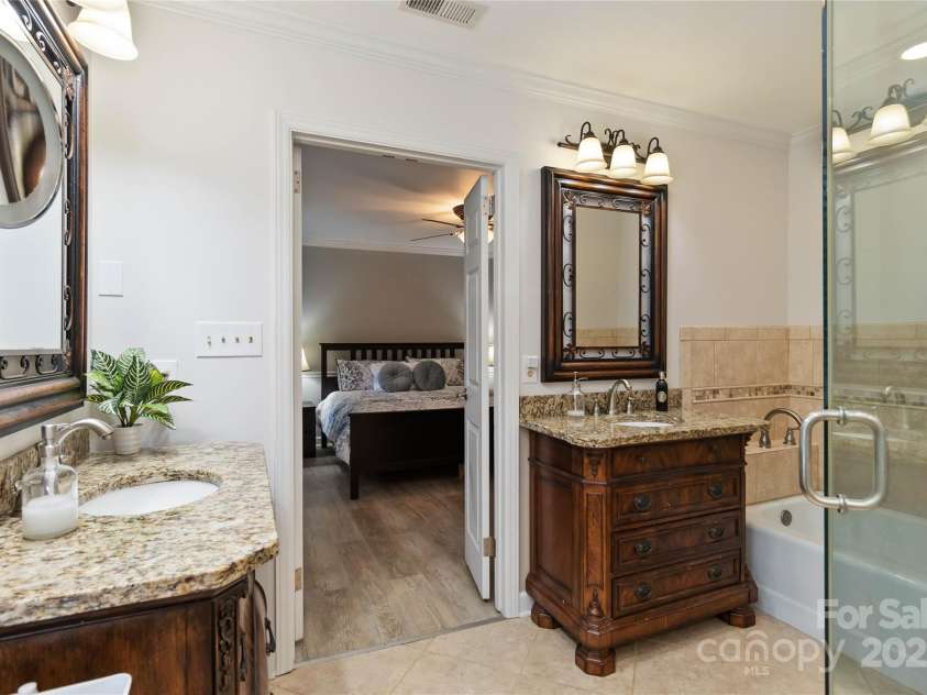 601 Highland Forest Drive, Charlotte, NC 28270.  MLS# CAR4233276, YatesRealty ID 2866. 
