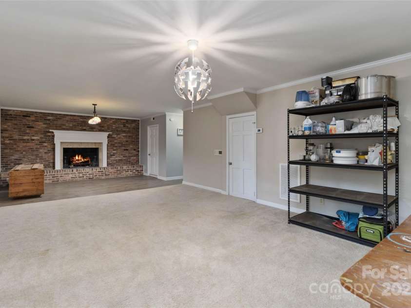 601 Highland Forest Drive, Charlotte, NC 28270.  MLS# CAR4233276, YatesRealty ID 2866. 