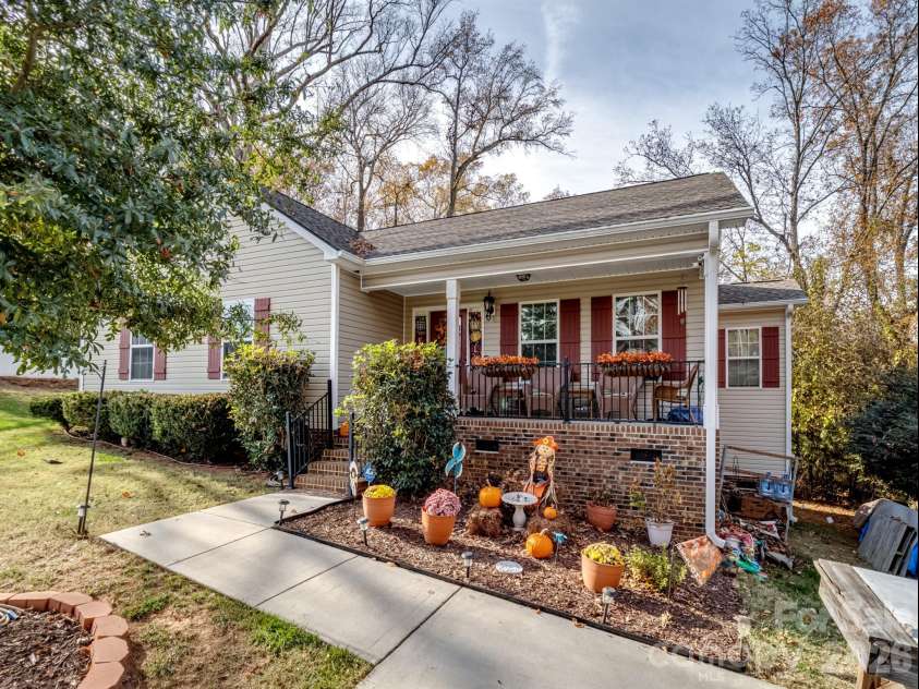 903 Annafrel Street, Rock Hill, SC 29730.  MLS# CAR4320757, YatesRealty ID 2866. 