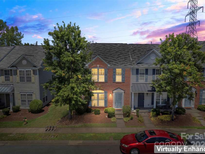 4235 Coulter Crossing, Charlotte, NC 28213.  MLS# CAR4283713, YatesRealty ID 28660. 