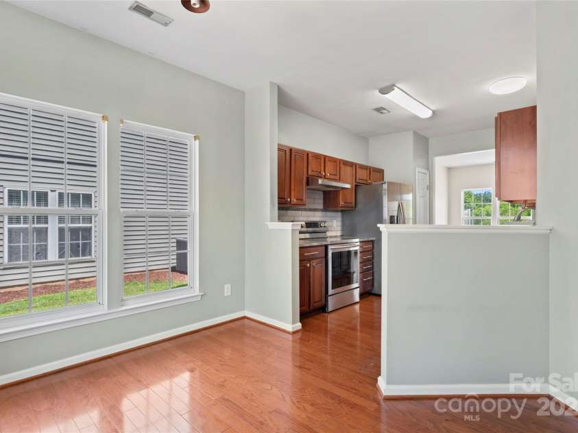 4235 Coulter Crossing, Charlotte, NC 28213.  MLS# CAR4283713, YatesRealty ID 28660. 