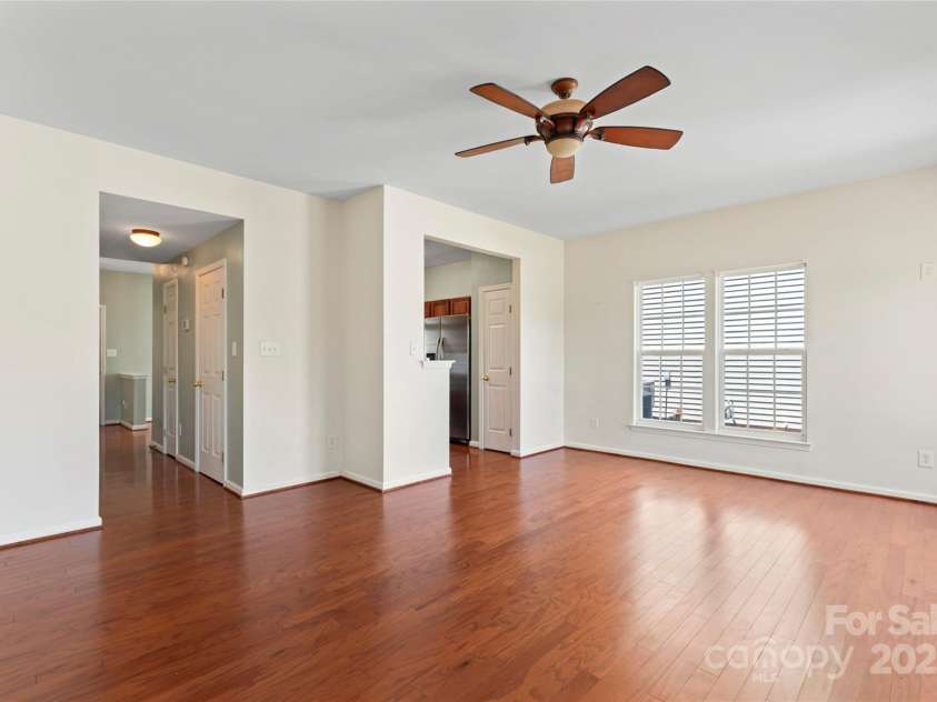 4235 Coulter Crossing, Charlotte, NC 28213.  MLS# CAR4283713, YatesRealty ID 28660. 