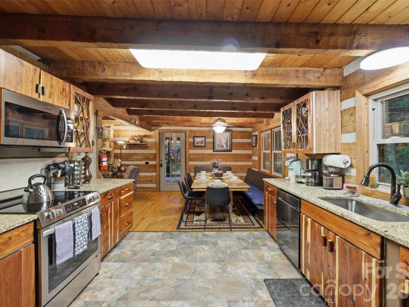 2146 Nc Highway 194 Highway, Boone, NC 28607.  MLS# CAR4388120, YatesRealty ID 28661. 