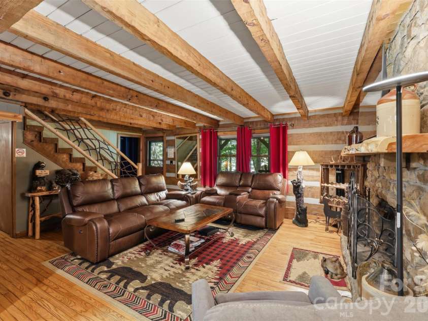 2146 Nc Highway 194 Highway, Boone, NC 28607.  MLS# CAR4388120, YatesRealty ID 28661. 