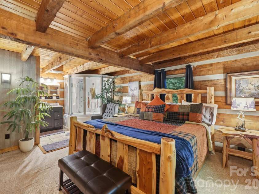2146 Nc Highway 194 Highway, Boone, NC 28607.  MLS# CAR4388120, YatesRealty ID 28661. 