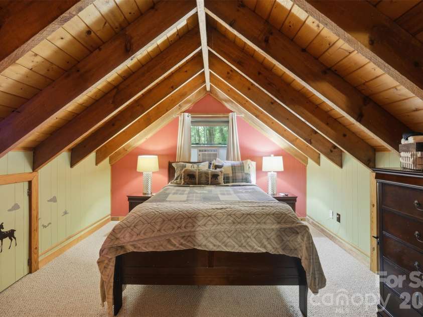 2146 Nc Highway 194 Highway, Boone, NC 28607.  MLS# CAR4388120, YatesRealty ID 28661. 