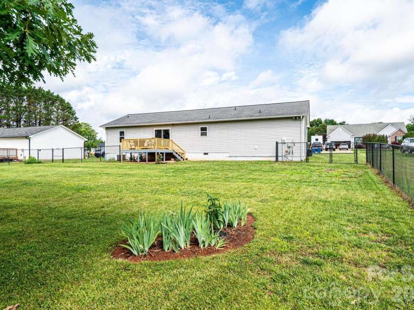 495 Drumstand Road, Stony Point, NC 28678.  MLS# CAR4387720, YatesRealty ID 28663. 