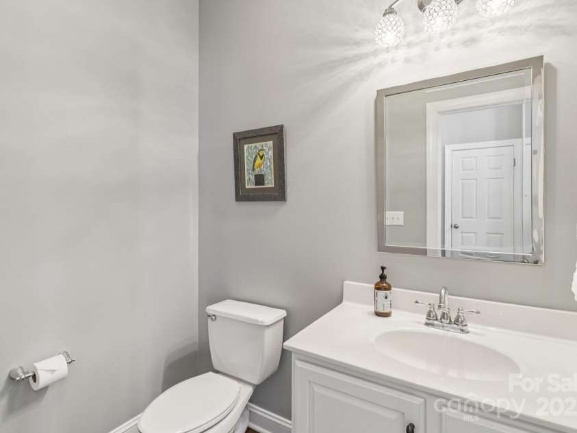 9735 Devonshire Drive, Huntersville, NC 28078.  MLS# CAR4276050, YatesRealty ID 28664. Powder room