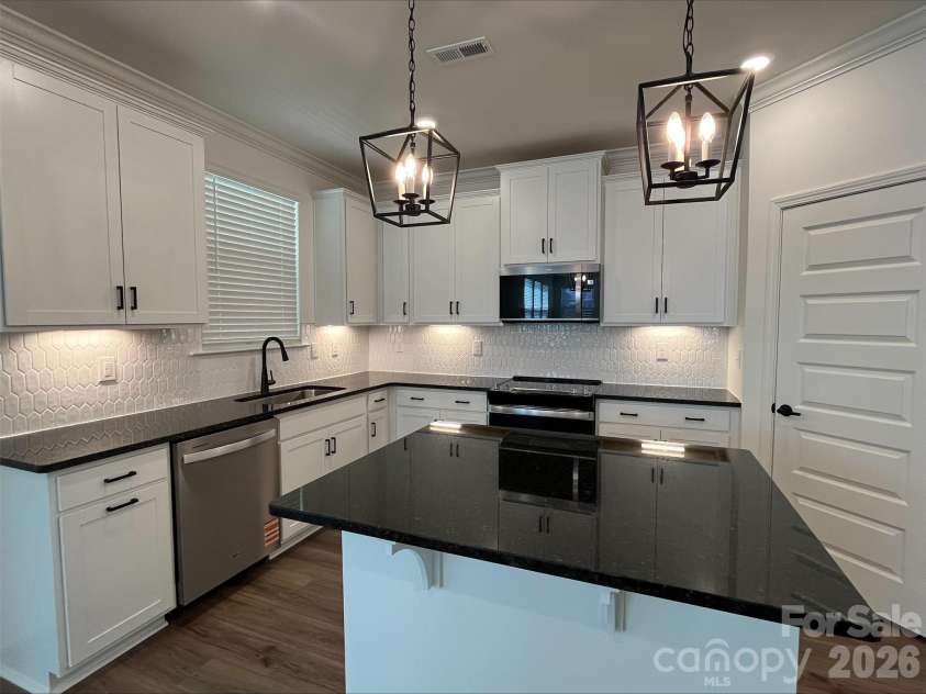 2001 Quiet Woods Road, Monroe, NC 28110.  MLS# CAR4383567, YatesRealty ID 28665. Kitchen