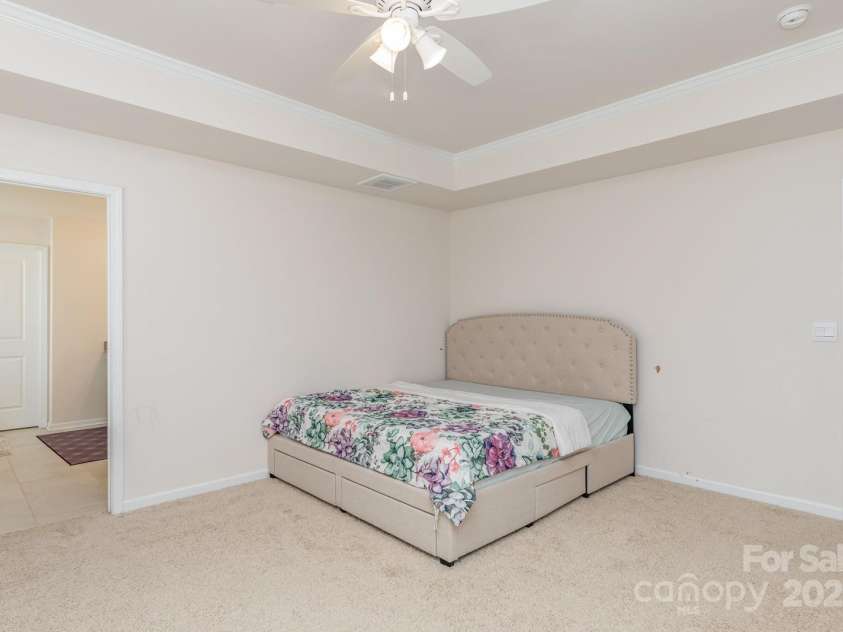 9727 White Chapel Drive, Concord, NC 28027.  MLS# CAR4333177, YatesRealty ID 28666. 