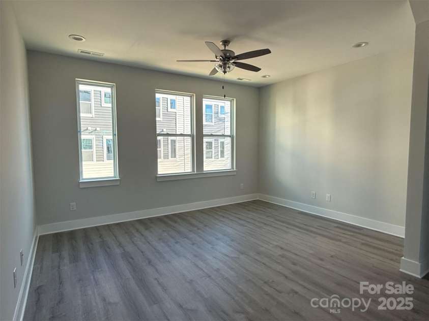 1225 34th Street, Charlotte, NC 28205.  MLS# CAR4211266, YatesRealty ID 28668. Living Room