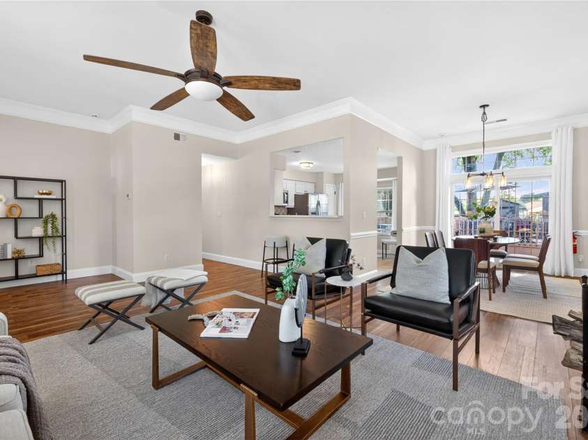 907 Gretna Green Drive, Charlotte, NC 28217.  MLS# CAR4390050, YatesRealty ID 28668. 