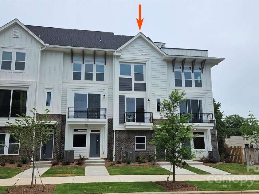 1227 34th Street, Charlotte, NC 28205.  MLS# CAR4211267, YatesRealty ID 28669. 