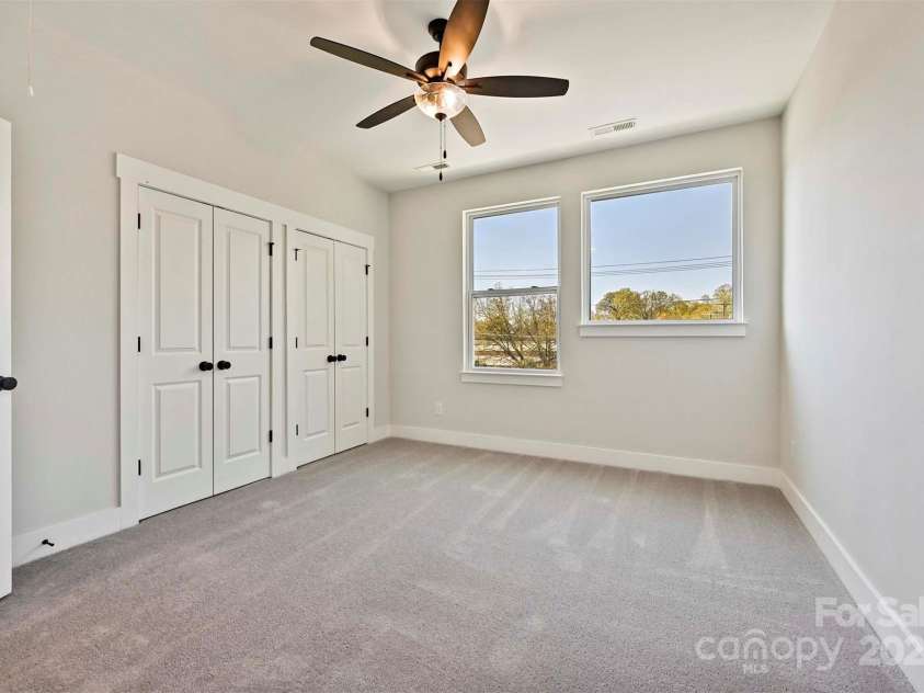 1227 34th Street, Charlotte, NC 28205.  MLS# CAR4211267, YatesRealty ID 28669. Primary Suite