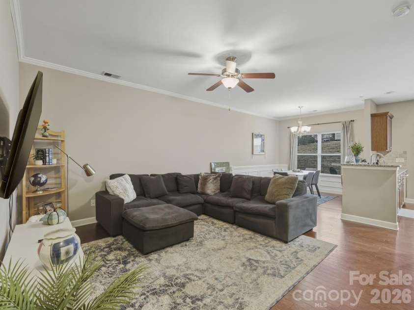 4648 Craigmoss Lane, Charlotte, NC 28278.  MLS# CAR4330904, YatesRealty ID 2867. 