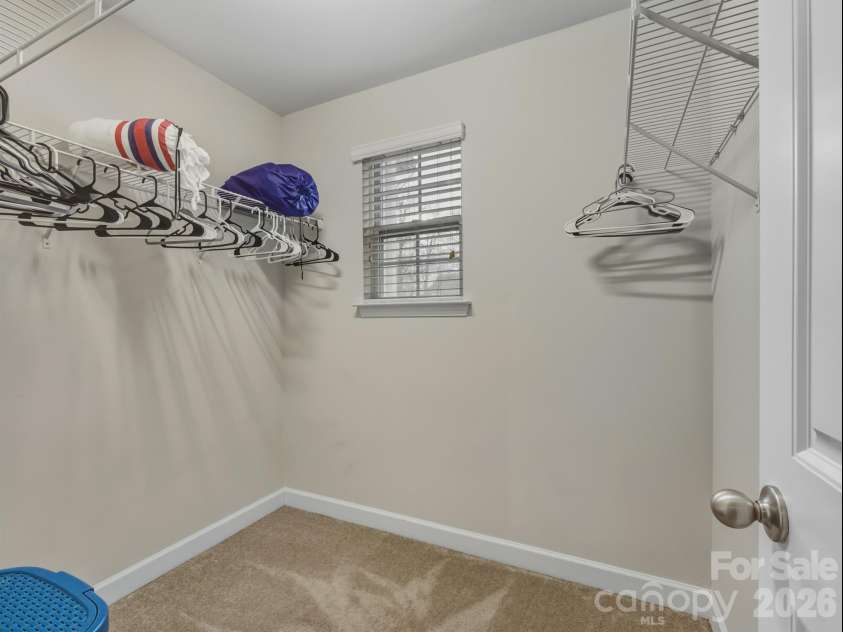 4648 Craigmoss Lane, Charlotte, NC 28278.  MLS# CAR4330904, YatesRealty ID 2867. 