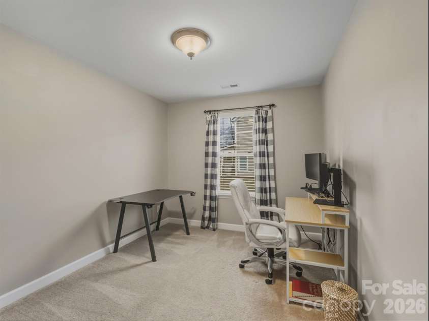 4648 Craigmoss Lane, Charlotte, NC 28278.  MLS# CAR4330904, YatesRealty ID 2867. 