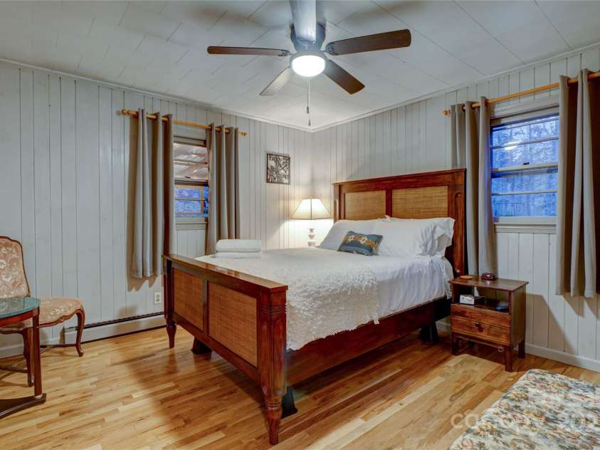 80 White Laurel Lane, Newland, NC 28657.  MLS# CAR4221506, YatesRealty ID 2867. 