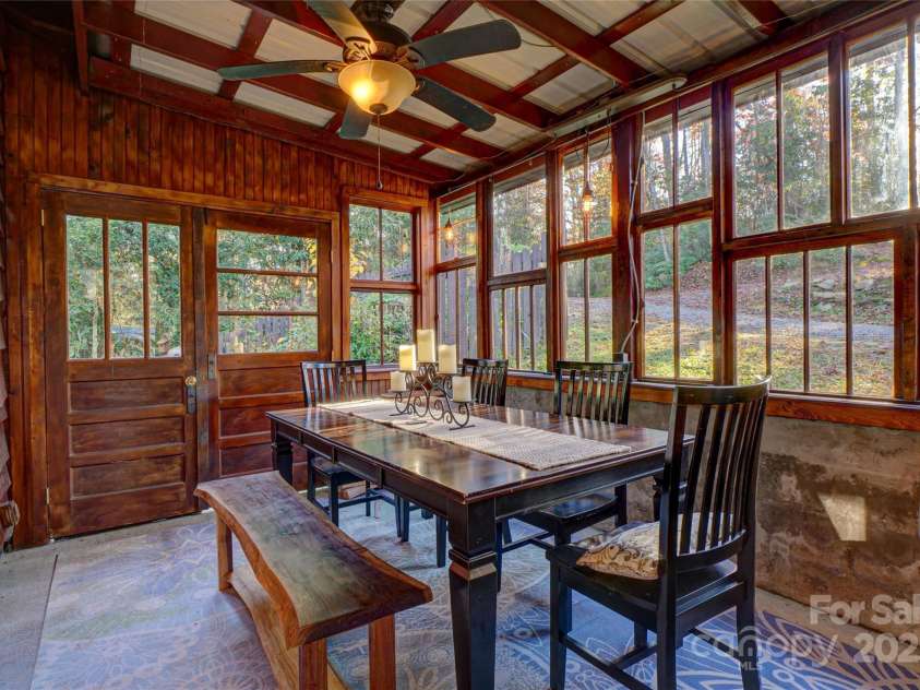 80 White Laurel Lane, Newland, NC 28657.  MLS# CAR4221506, YatesRealty ID 2867. 