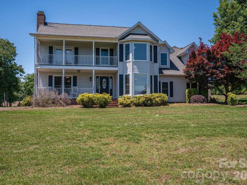 128 Windy Hill Drive, Cherryville, NC 28021.  MLS# CAR4379150, YatesRealty ID 28670. 