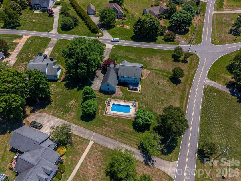 128 Windy Hill Drive, Cherryville, NC 28021.  MLS# CAR4379150, YatesRealty ID 28670. 