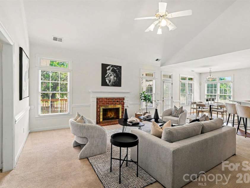4726 Shannamara Drive, Matthews, NC 28104.  MLS# CAR4383623, YatesRealty ID 28671. 