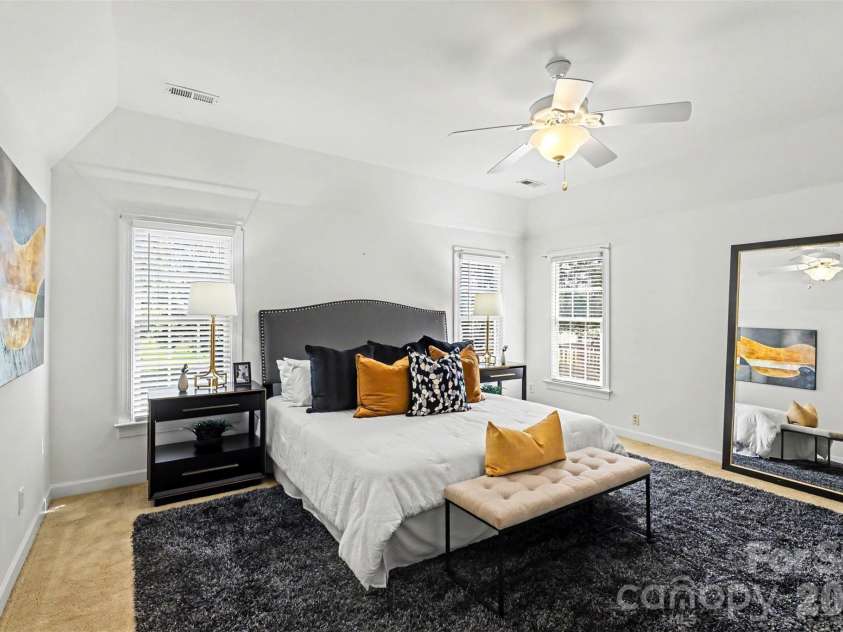 4726 Shannamara Drive, Matthews, NC 28104.  MLS# CAR4383623, YatesRealty ID 28671. 