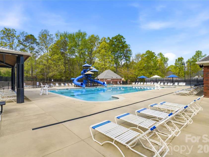 4726 Shannamara Drive, Matthews, NC 28104.  MLS# CAR4383623, YatesRealty ID 28671. Shannamara Amenities