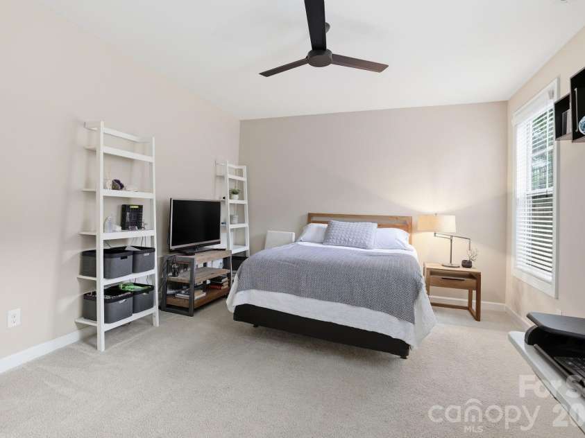 16148 Lost Canyon Way, Charlotte, NC 28277.  MLS# CAR4378691, YatesRealty ID 28673. 