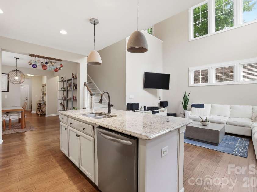 16148 Lost Canyon Way, Charlotte, NC 28277.  MLS# CAR4378691, YatesRealty ID 28673. 