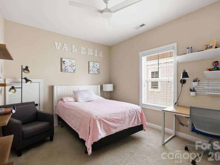 16148 Lost Canyon Way, Charlotte, NC 28277.  MLS# CAR4378691, YatesRealty ID 28673. 