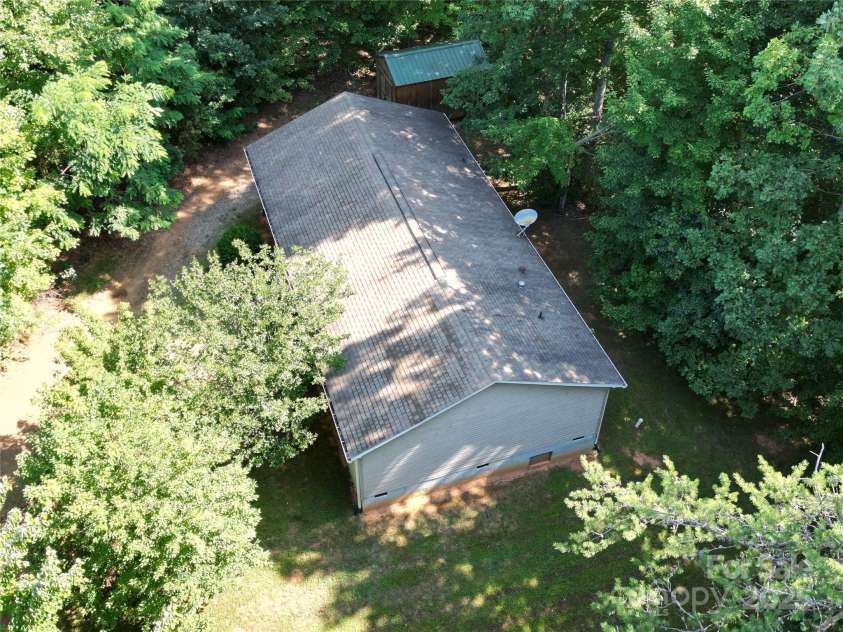 44 Bachelder Lane, Candler, NC 28715.  MLS# CAR4275612, YatesRealty ID 28674. 