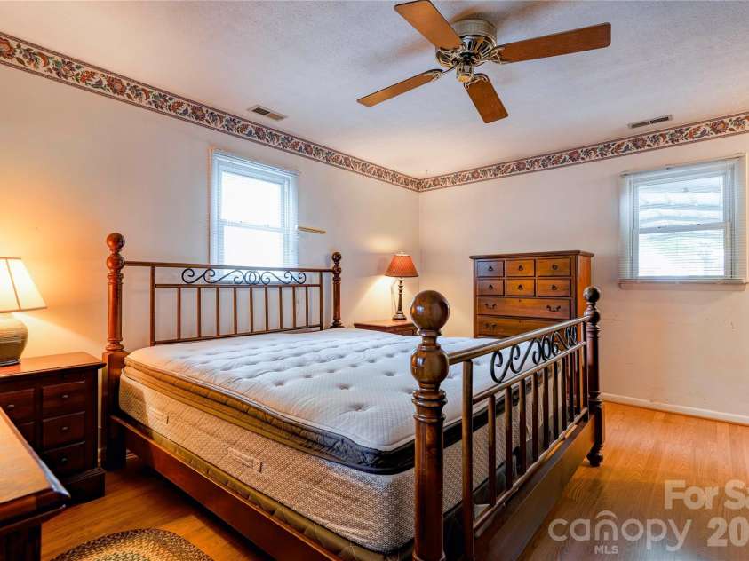 703 Dellinger Road, Shelby, NC 28152.  MLS# CAR4366836, YatesRealty ID 28676. 