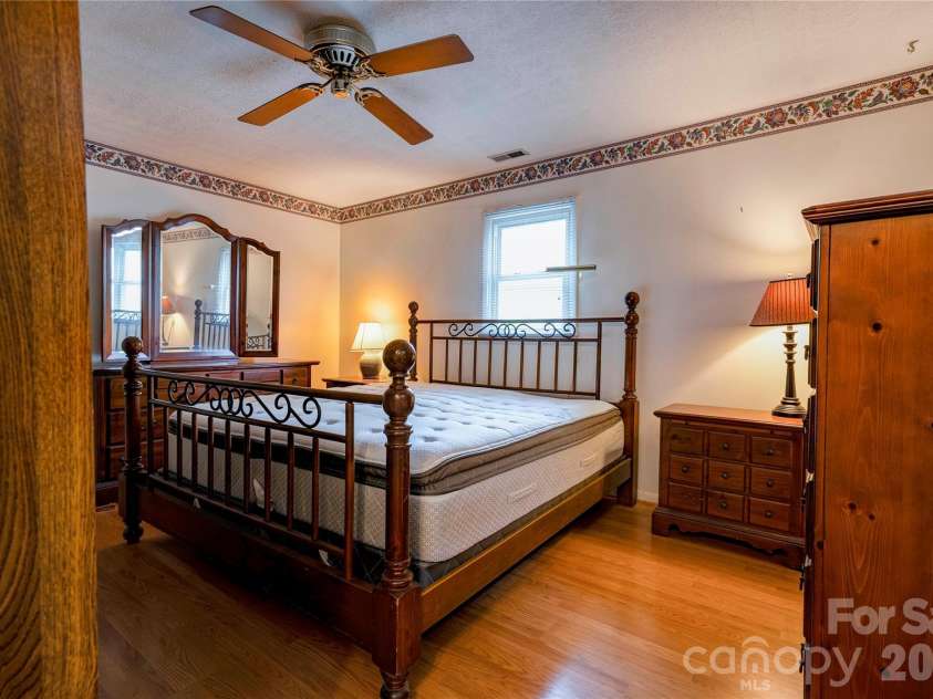 703 Dellinger Road, Shelby, NC 28152.  MLS# CAR4366836, YatesRealty ID 28676. 