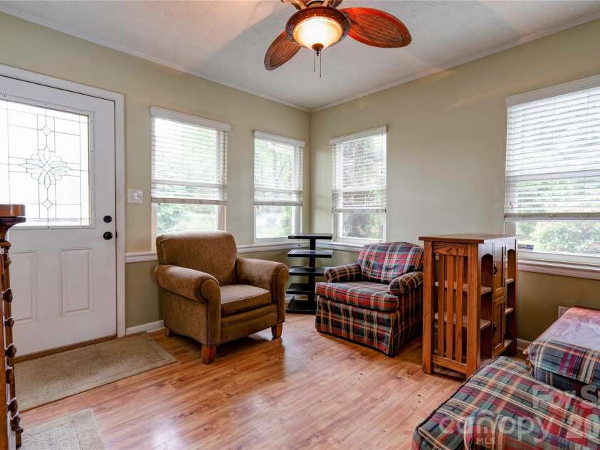 703 Dellinger Road, Shelby, NC 28152.  MLS# CAR4366836, YatesRealty ID 28676. 