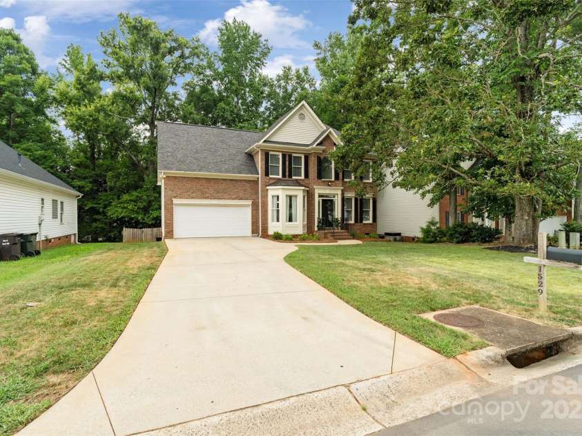 1529 The Crossing, Rock Hill, SC 29732.  MLS# CAR4280060, YatesRealty ID 28677. 