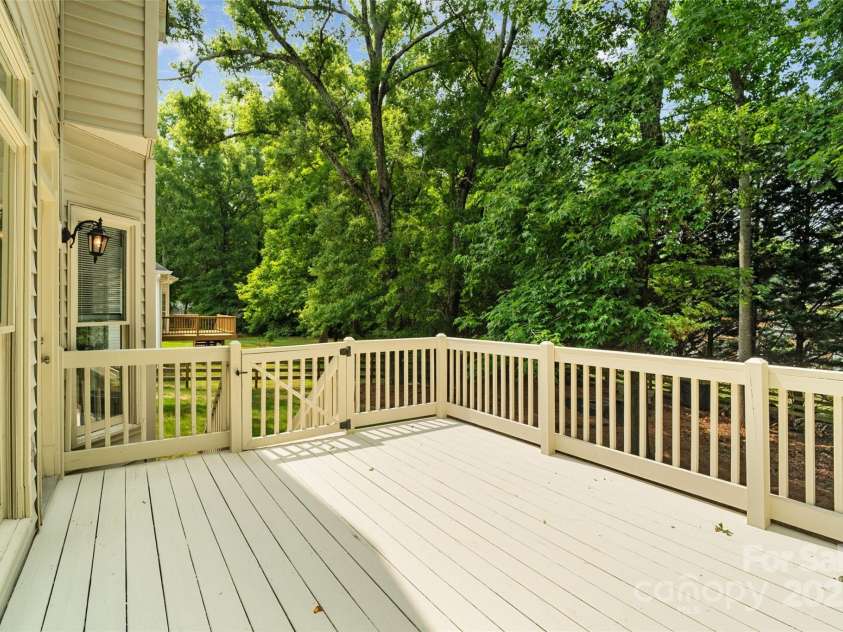 1529 The Crossing, Rock Hill, SC 29732.  MLS# CAR4280060, YatesRealty ID 28677. 