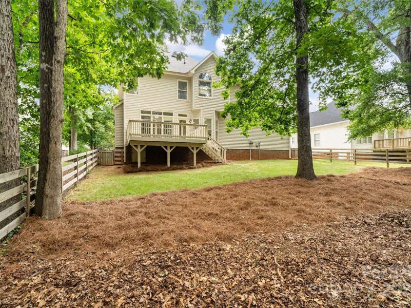 1529 The Crossing, Rock Hill, SC 29732.  MLS# CAR4280060, YatesRealty ID 28677. 