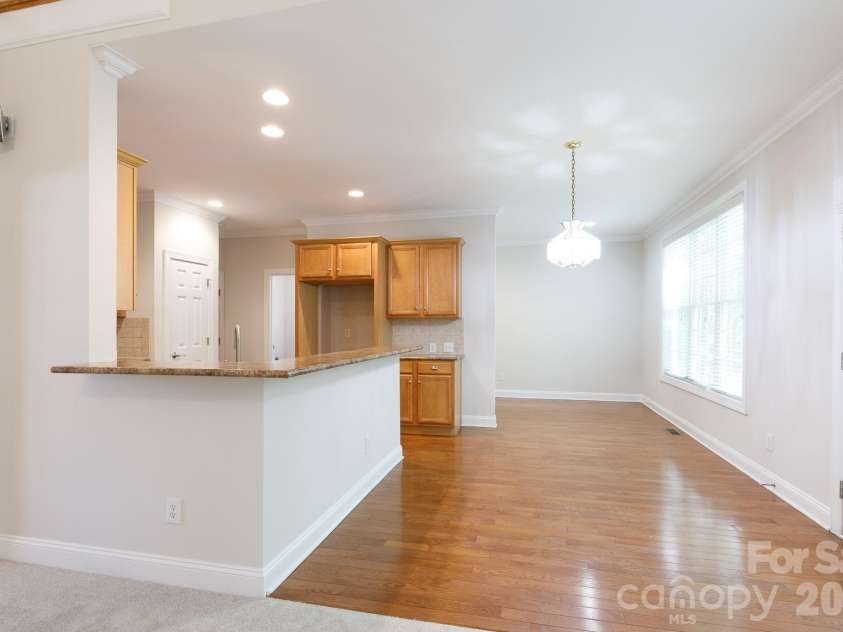 2656 Stonetrace Drive, Rock Hill, SC 29730.  MLS# CAR4338660, YatesRealty ID 28678. Breakfast nook