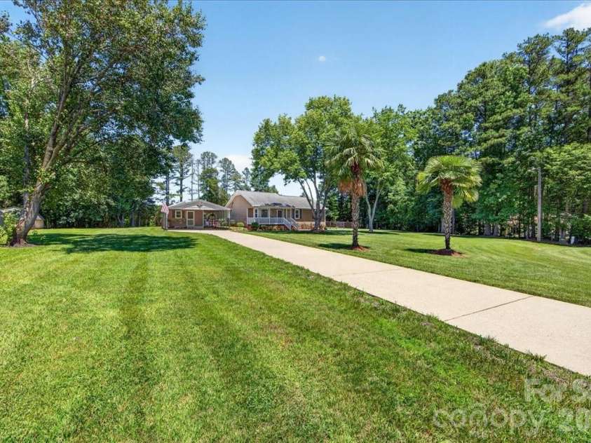 1104 Longmeadow Lane, Monroe, NC 28110.  MLS# CAR4387879, YatesRealty ID 28679. 
