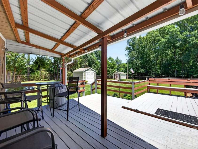 1104 Longmeadow Lane, Monroe, NC 28110.  MLS# CAR4387879, YatesRealty ID 28679. 