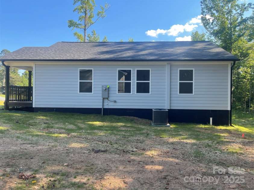 304 Maryland Drive, Forest City, NC 28043.  MLS# CAR4277983, YatesRealty ID 28679. 