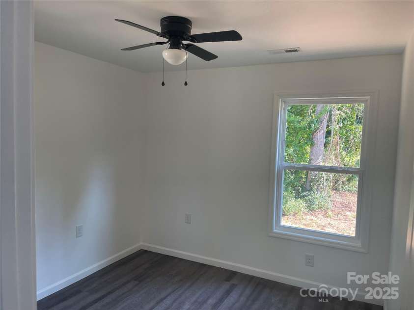304 Maryland Drive, Forest City, NC 28043.  MLS# CAR4277983, YatesRealty ID 28679. Bedroom