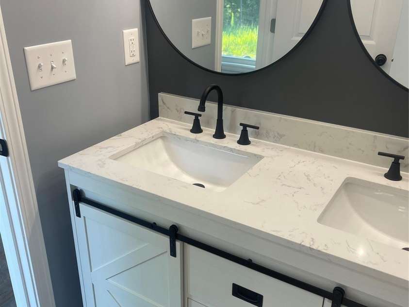 304 Maryland Drive, Forest City, NC 28043.  MLS# CAR4277983, YatesRealty ID 28679. Master Bath