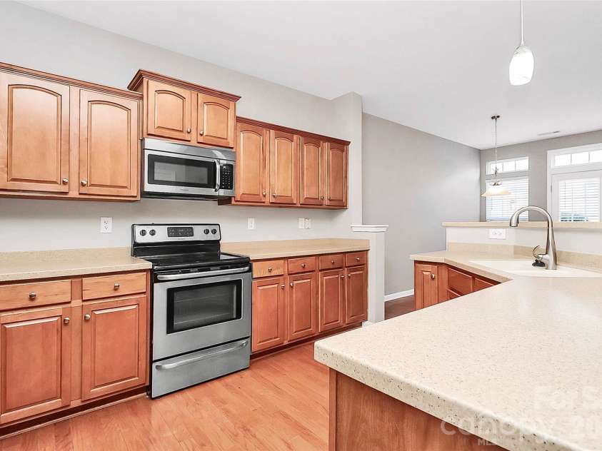 16874 Hugh Torance Parkway, Huntersville, NC 28078.  MLS# CAR4334001, YatesRealty ID 2868. 