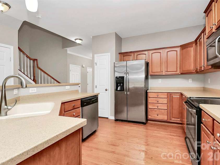 16874 Hugh Torance Parkway, Huntersville, NC 28078.  MLS# CAR4334001, YatesRealty ID 2868. 