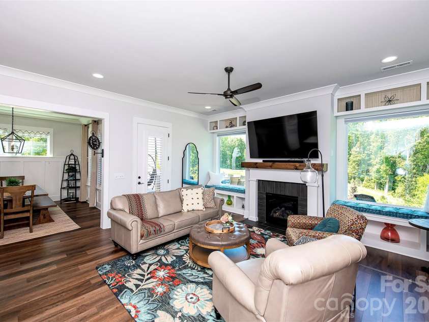 2080 Garden Terrace Circle, Marvin, NC 28173.  MLS# CAR4385367, YatesRealty ID 28684. 