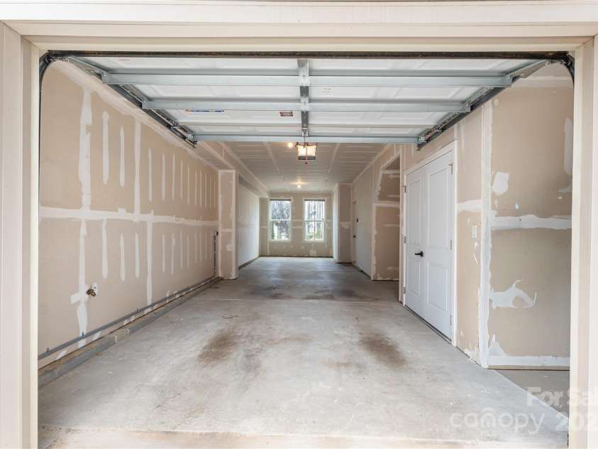 3625 Tryon Street, Charlotte, NC 28217.  MLS# CAR4308696, YatesRealty ID 28684. 