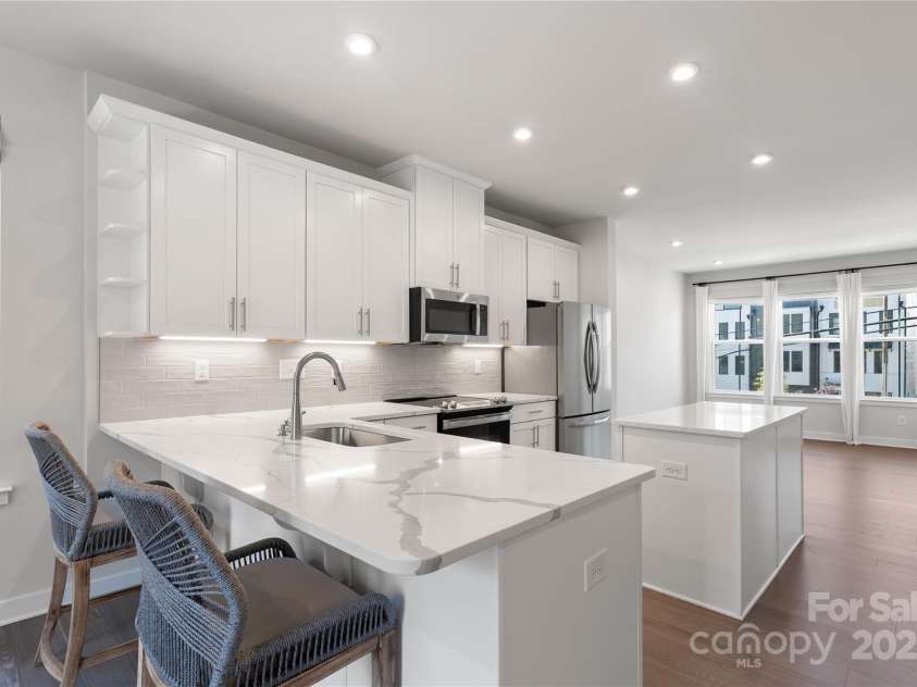 3625 Tryon Street, Charlotte, NC 28217.  MLS# CAR4308696, YatesRealty ID 28684. 